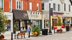Downtown Oakville Guide: A Local’s Guide to Exploring Downtown Oakville